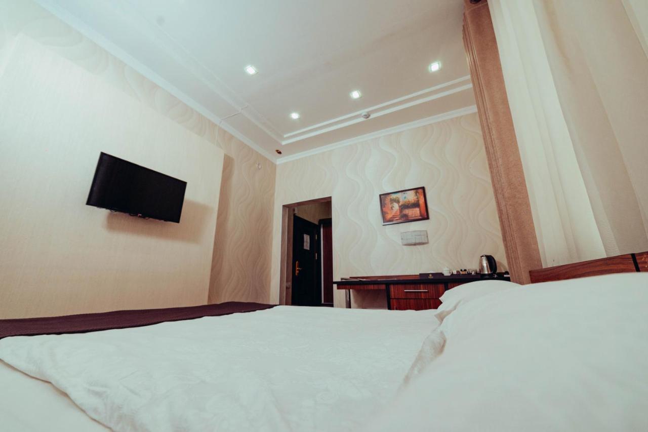 Asmald Palace Hotel Kokand ภายนอก รูปภาพ