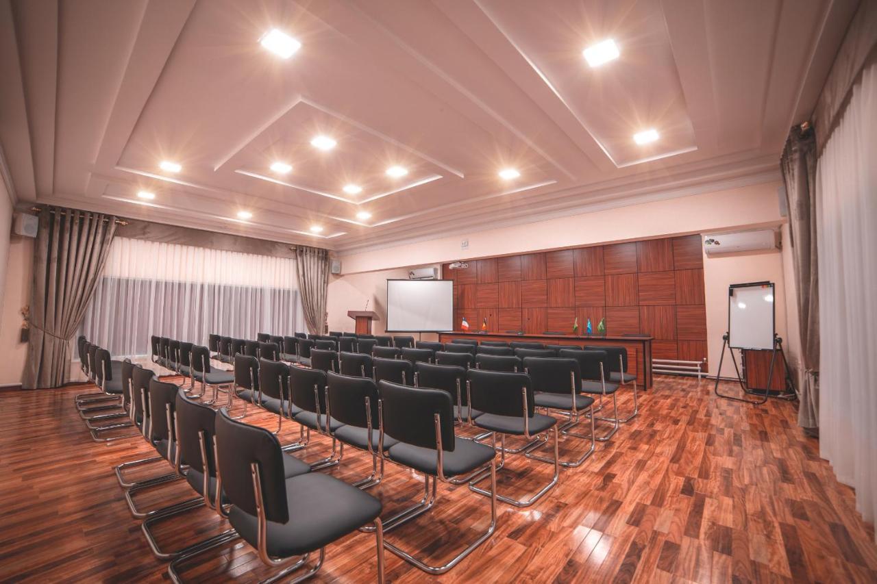 Asmald Palace Hotel Kokand ภายนอก รูปภาพ