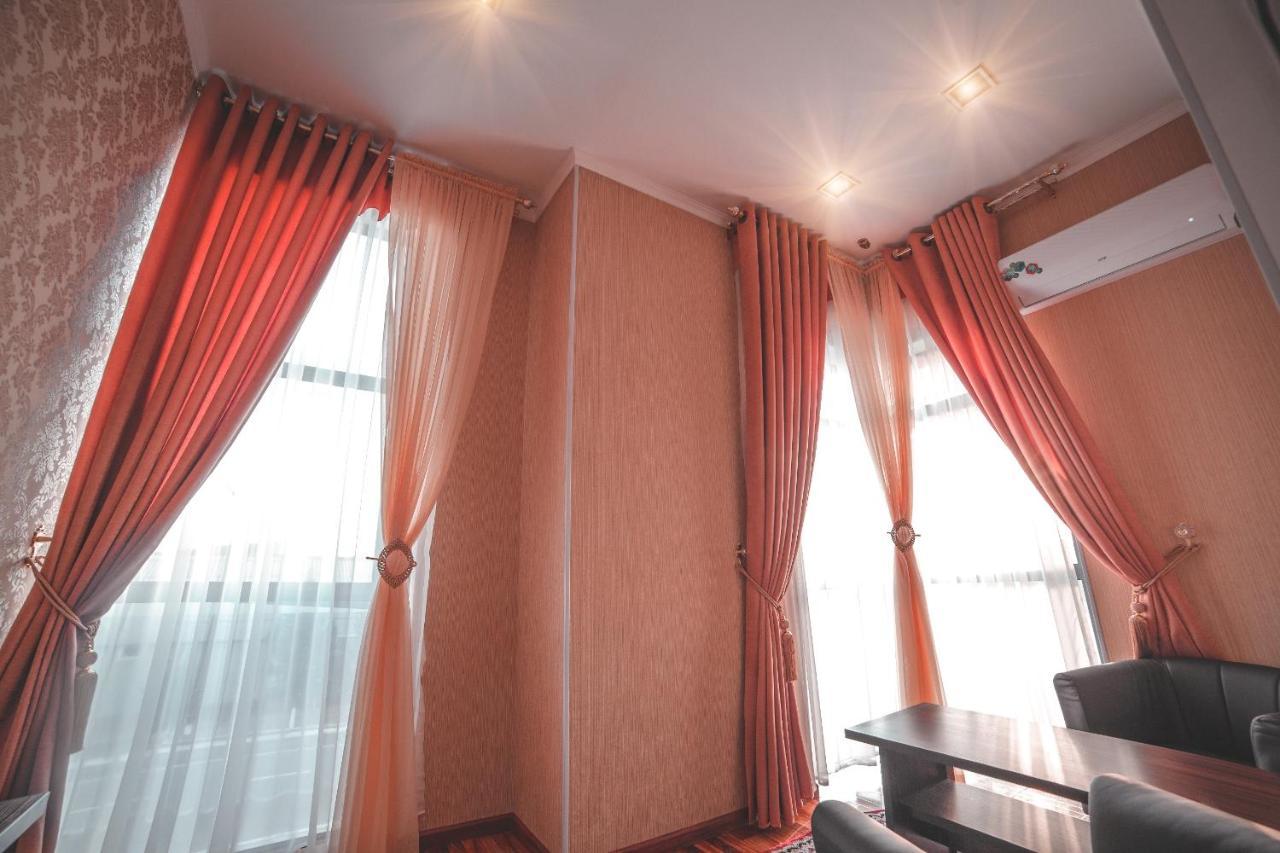 Asmald Palace Hotel Kokand ภายนอก รูปภาพ