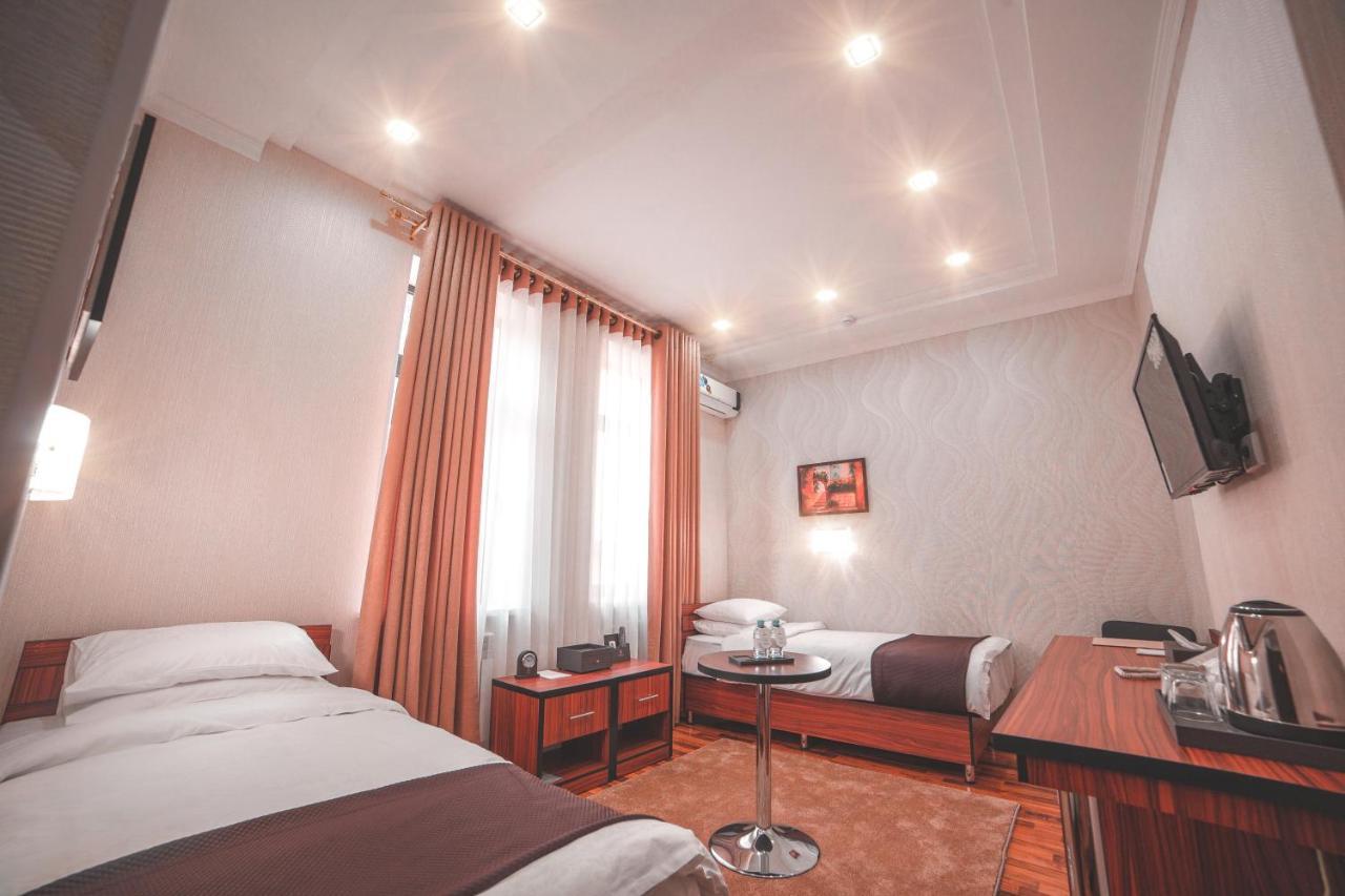 Asmald Palace Hotel Kokand ภายนอก รูปภาพ